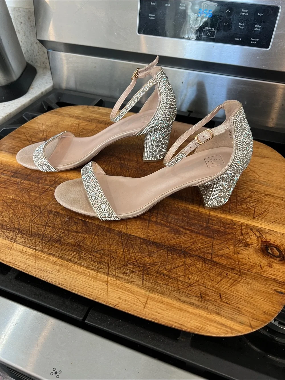 💎 DB Studio Silver Rhinestone Ankle Strap Block Heels Size 10 👡